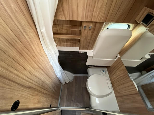 Hymer Grand Canyon CrossOver 4×4 automatico