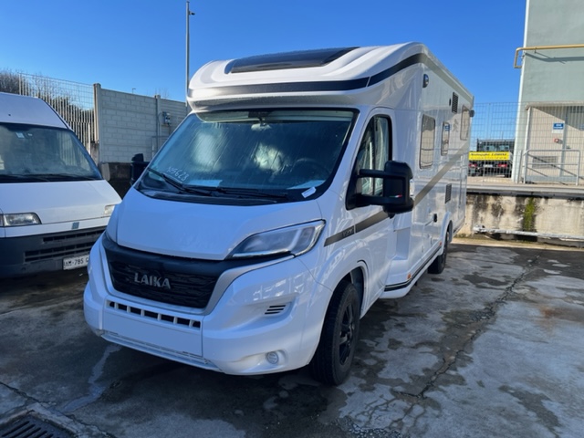 Laika Kosmo 319L 2200 140cv 6.99