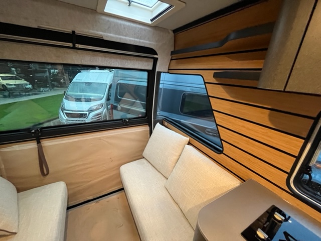 Hymer Venture S 190cv Mercedes 4×4