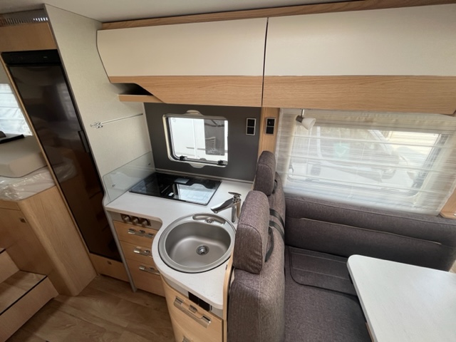 Hymer BMC 600 White line mercedes