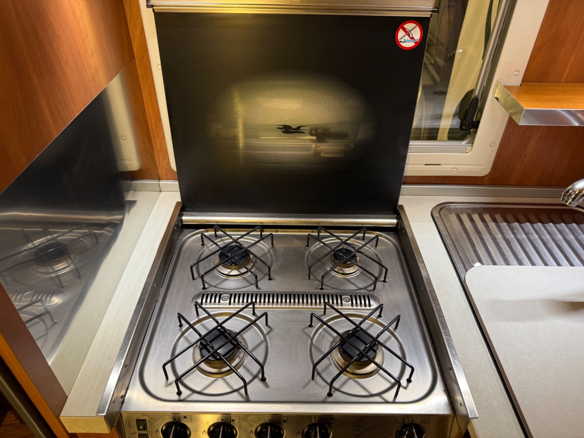 LAIKA KREOS 4009 7.49 DOPPIO PAVIMENTO PATENTE B
