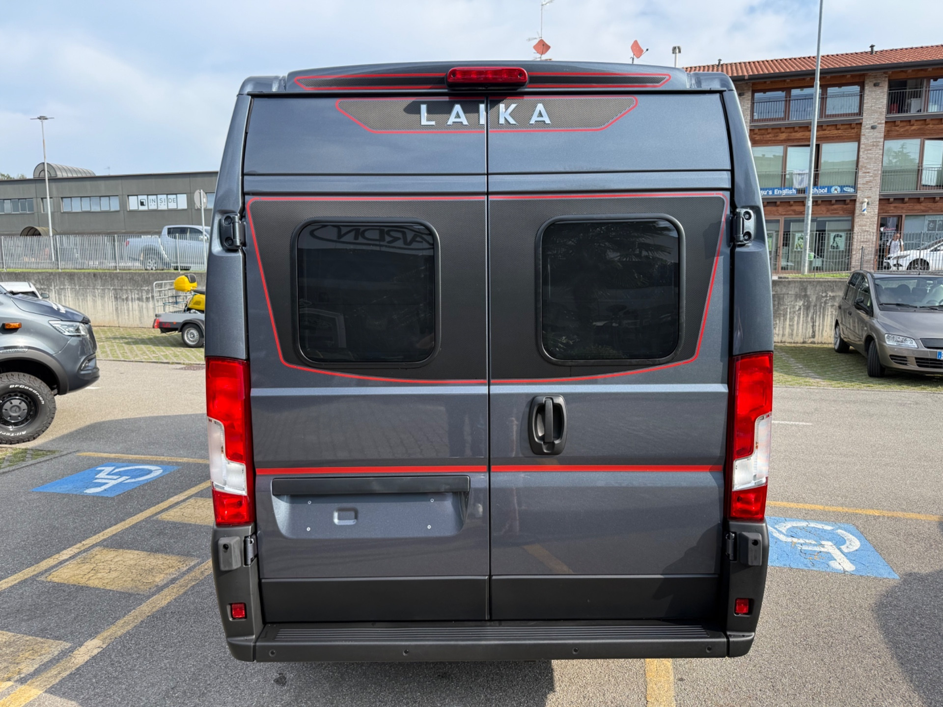 LAIKA PERFORMANCE 600 GRIGIO NAPOLI AUTOMATICO