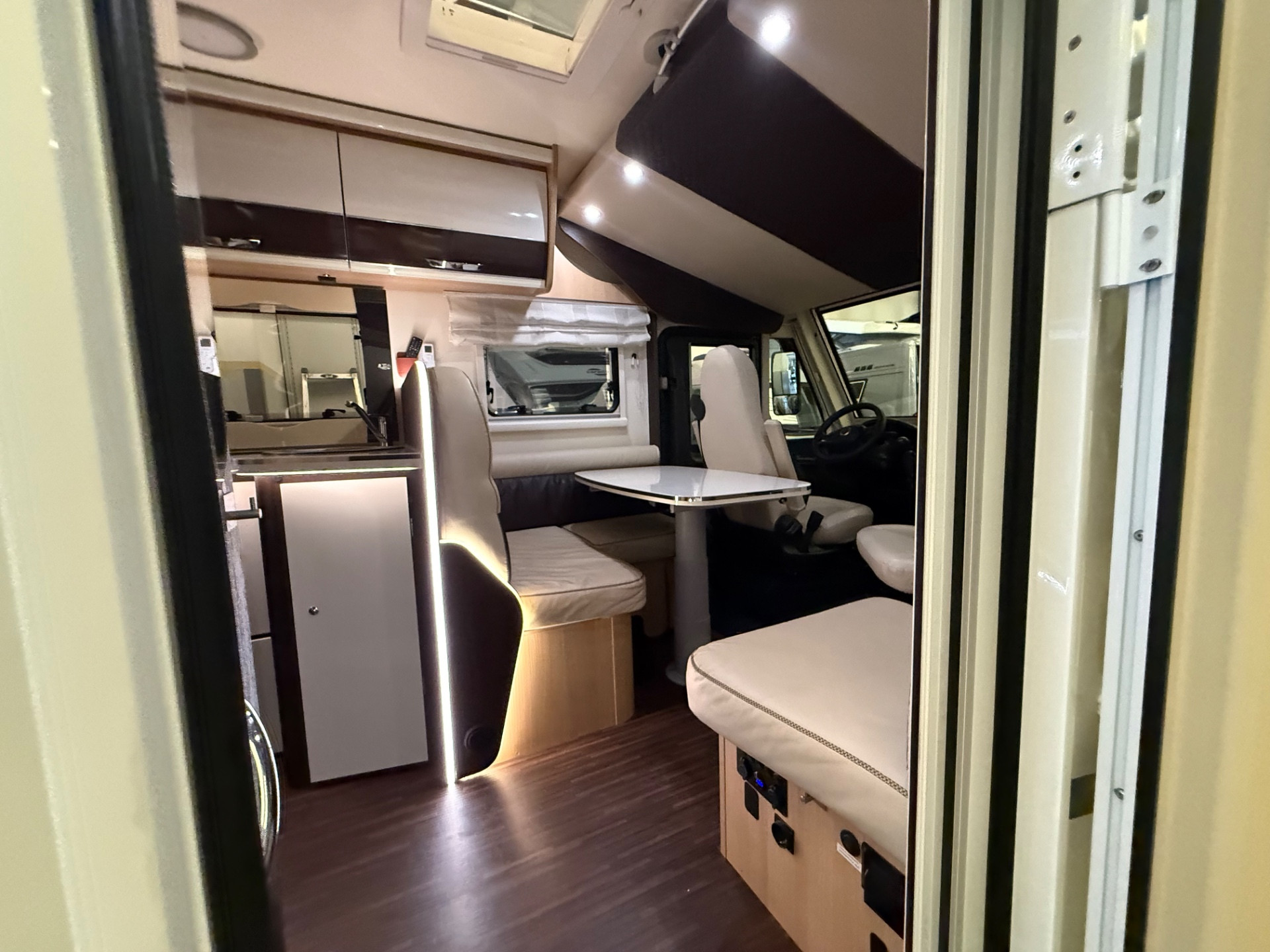 MCLOUIS NEVIS 870 7.45 SUPER ACCESSORIATO