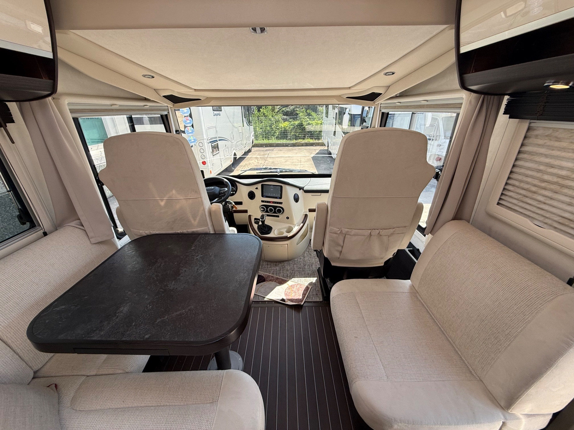 CONCORDE CREDO 841 MI 8.49 4 POSTI IVECO AUTOMATICO