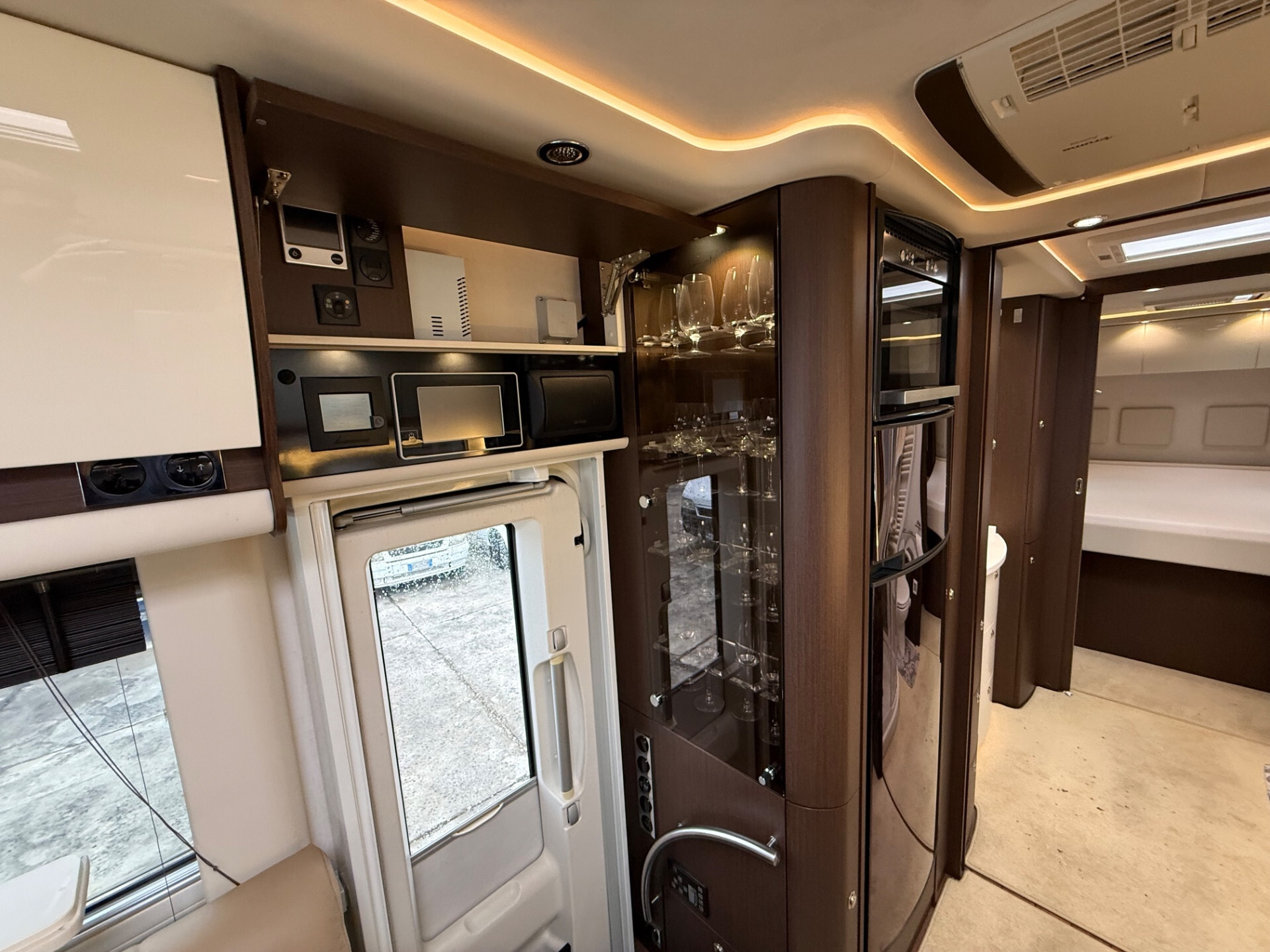 CONCORDE CHARISMA 900 M PATENTE C IVECO 3000