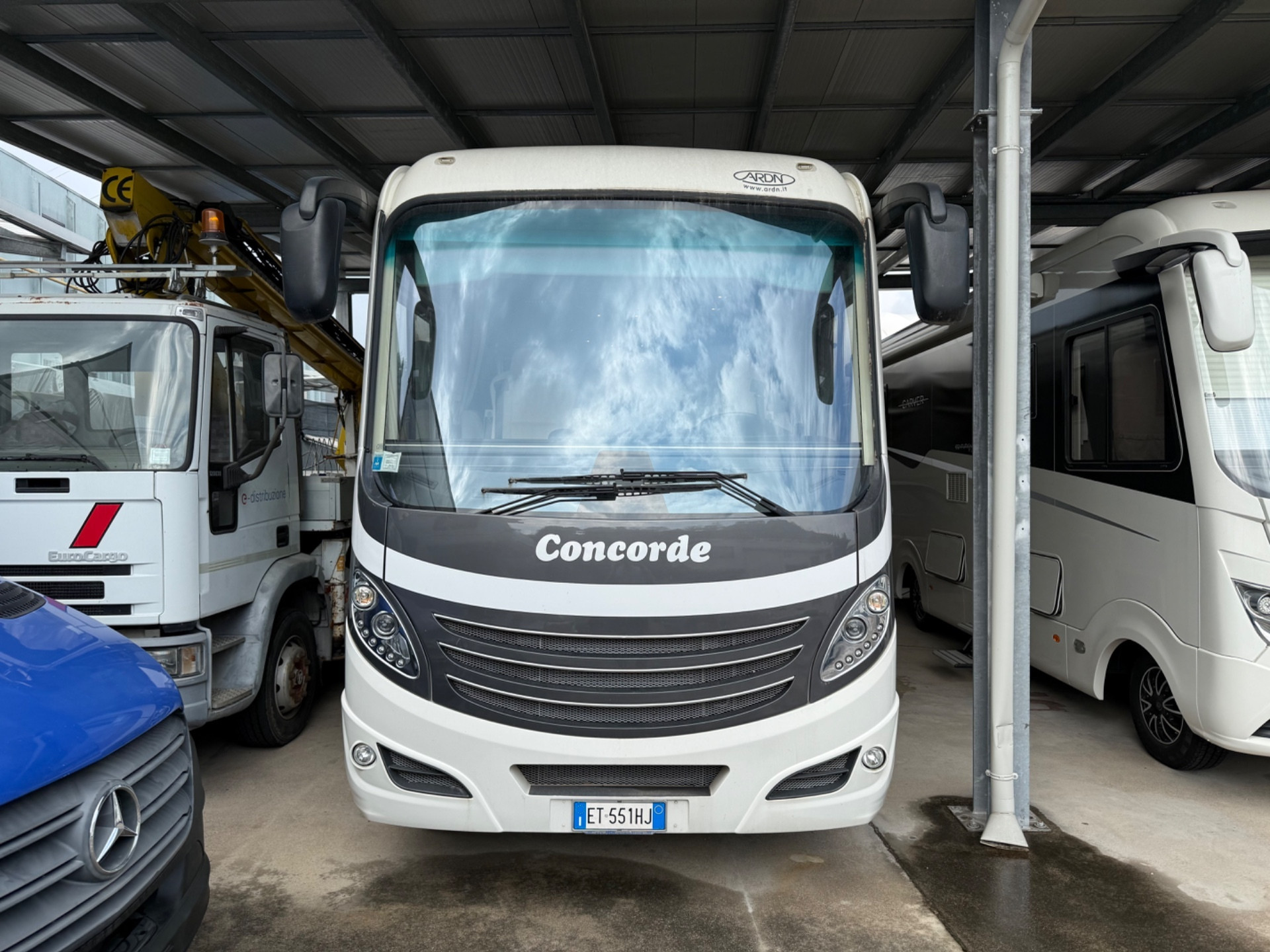 2013 Concorde Charisma 905L